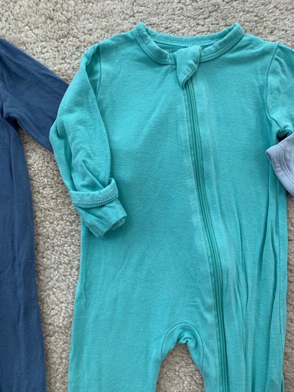 Kyte Baby Size 0-3 and 3-6 Months Blue Grey Teal Bamboo Sleeper Pajamas Bundle - Picture 7 of 11